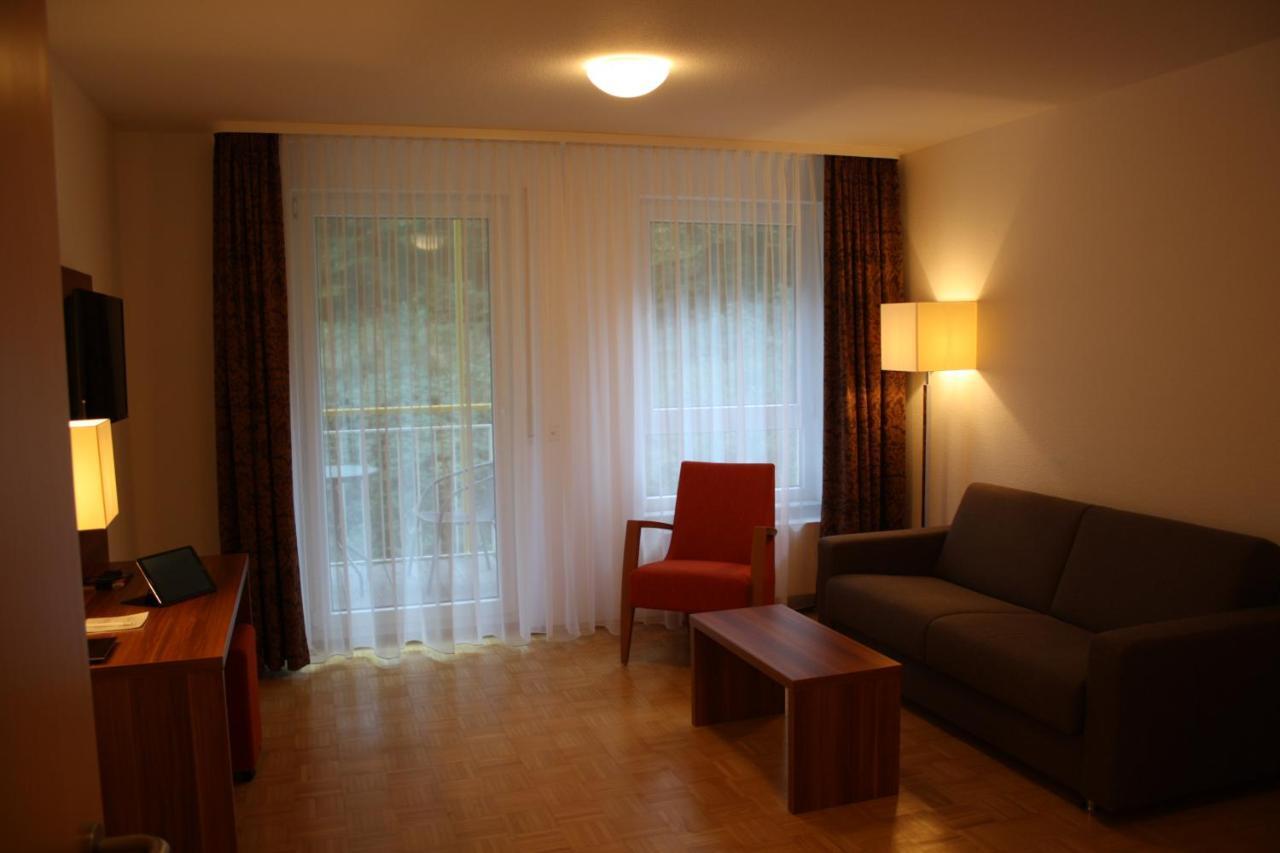 Hotel & Residenz Am Kurpark Schlangenbad Exterior foto